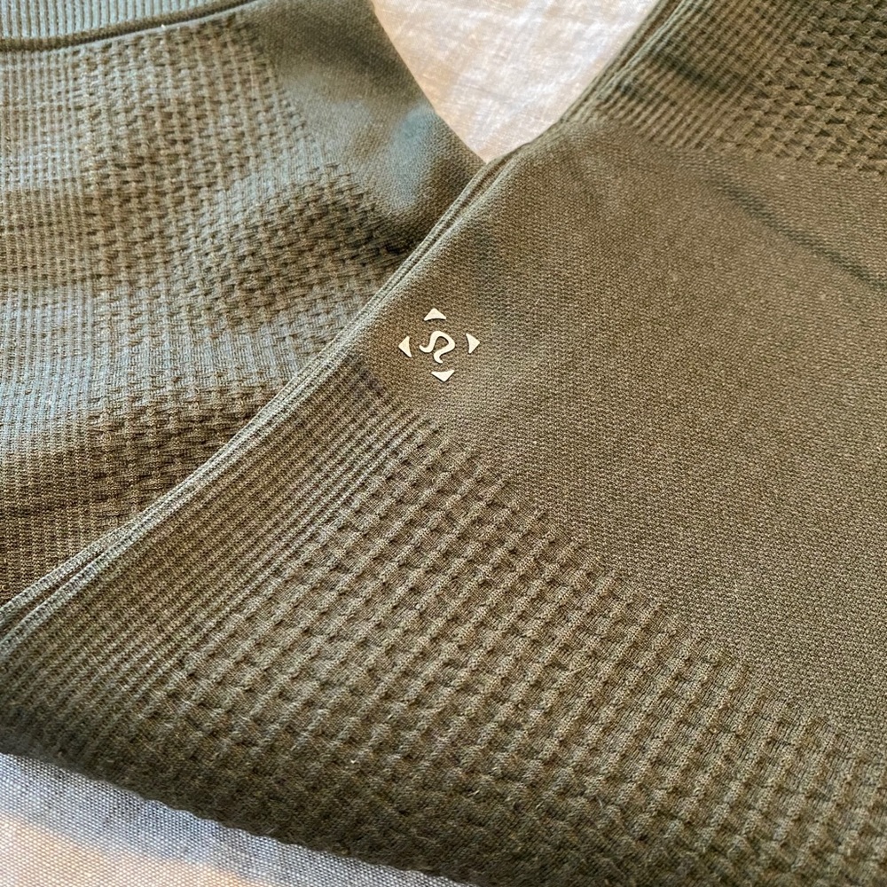 Lululemon sweats